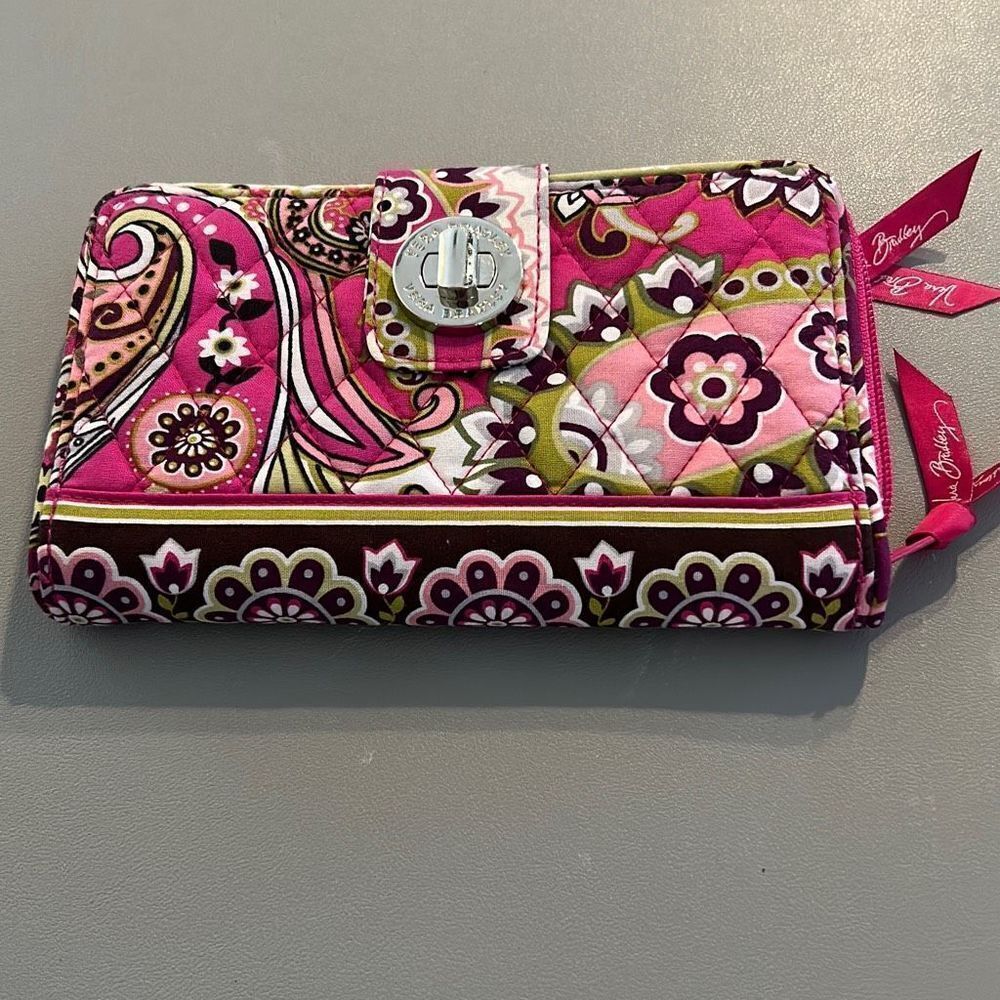 Vera Bradley Zip Around Clasp Wallet
